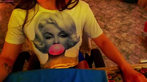 Liss online show from November 21, 4:27 pm