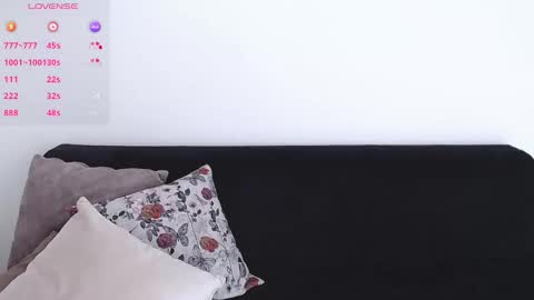 Liseth online show from March 22, 5:27 pm