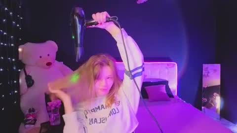 Lena online show from November 26, 2:34 am