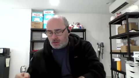 Snapshot of litemike7 chatting on February 1, 5:33 pm litemike7 online show from February 1, 5:33 pm