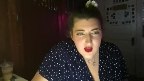 litlebabygoddess online show from November 7, 10:10 pm