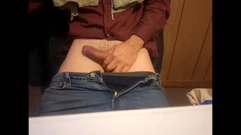 Snapshot of littflow chatting on February 25, 9:46 pm littflow online show from February 25, 9:46 pm