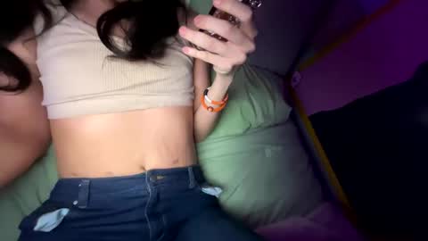 Snapshot of littiekitty chatting on December 4, 10:41 pm Littiekitty online show from December 4, 10:41 pm