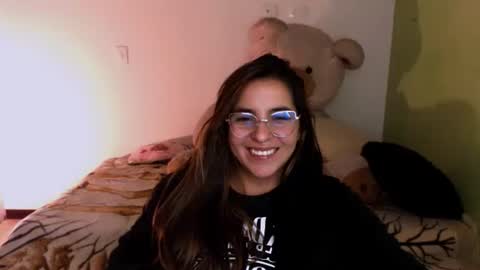 Snapshot of little__samantha_ chatting on August 1, 2:00 am Samantha. online show from August 1, 2:00 am