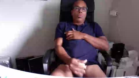 Snapshot of little_buddha chatting on September 10, 9:09 am Pure Black Power online show from September 10, 9:09 am