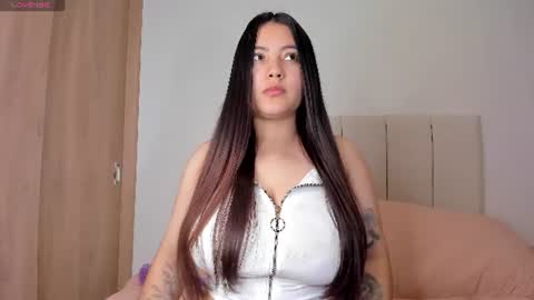 Snapshot of little_caro13 chatting on August 7, 5:48 pm Independent model carolina online show from August 7, 5:48 pm
