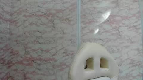 Snapshot of little_doll_4u chatting on July 22, 10:18 am ANNI online show from July 22, 10:18 am