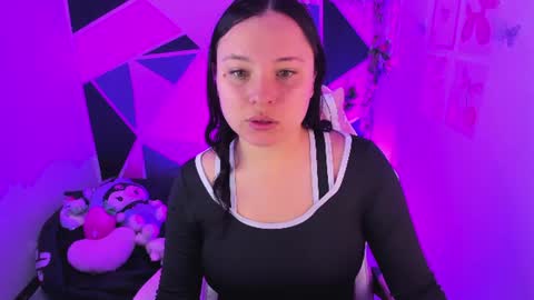 Snapshot of little_emma0 chatting on June 14, 5:04 pm Carol online show from June 14, 5:04 pm