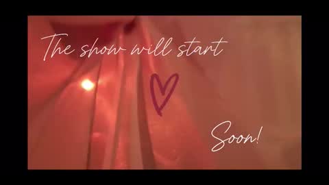 Snapshot of little_maeve chatting on September 13, 11:15 pm Maeve  online show from September 13, 11:15 pm