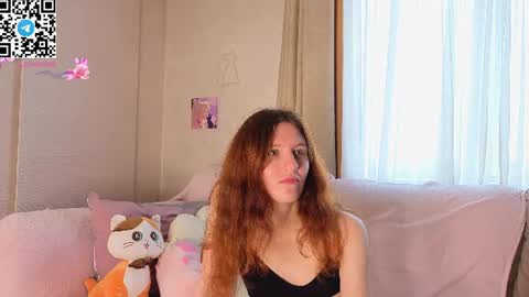 Snapshot of little_red_rosy chatting on August 4, 5:10 am Rosy online show from August 4, 5:10 am