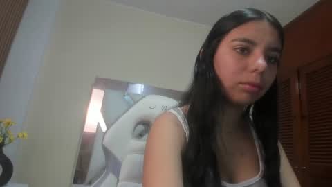 little_ssweet online show from June 26, 1:26 pm