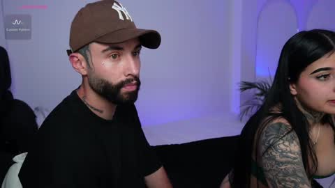 little_vannesaa online show from December 24, 2:21 am