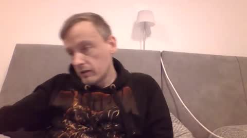 Snapshot of little_willy82 chatting on February 19, 8:54 am Willy online show from February 19, 8:54 am