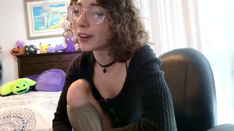 littledeathtrap online show from November 16, 8:58 pm