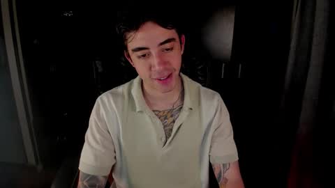 Snapshot of littleferxxo chatting on December 3, 4:05 pm Ferxxo online show from December 3, 4:05 pm