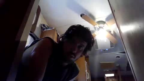 Snapshot of littlegrey376 chatting on February 26, 8:52 pm littlegrey376 online show from February 26, 8:52 pm