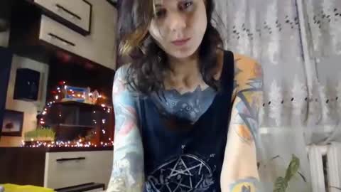 littlehappines online show from February 1, 5:47 pm