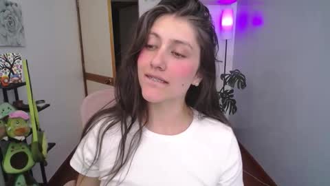 Laksmi online show from February 4, 9:53 pm