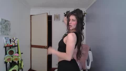 Laksmi online show from February 25, 9:46 pm