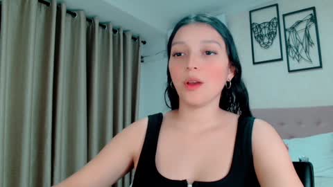 Sarahs Room online show from January 19, 2:04 am
