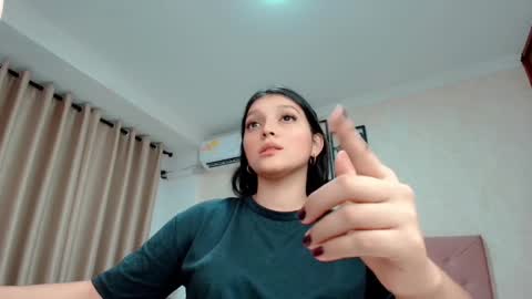 Sarahs Room online show from February 20, 11:54 pm