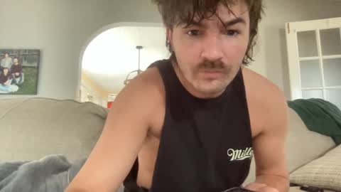 Snapshot of littlenudenudist chatting on November 3, 2:51 pm littlenudenudist online show from November 3, 2:51 pm