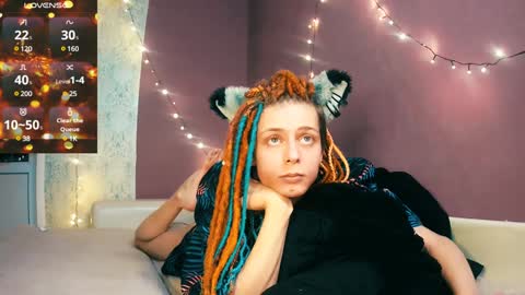 Snapshot of littlepinkcat chatting on December 20, 9:06 pm Felix online show from December 20, 9:06 pm