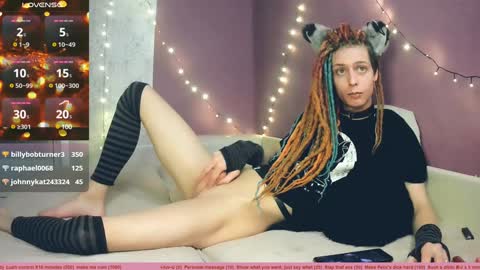 Snapshot of littlepinkcat chatting on December 27, 1:07 pm Felix online show from December 27, 1:07 pm
