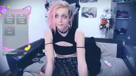 Snapshot of littlepinkcat chatting on September 26, 10:36 pm Felix online show from September 26, 10:36 pm