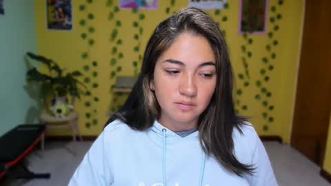 Mia  Wednesday to Sunday 730 am to 1030 am Colombian Hour D online show from March 16, 2:39 am