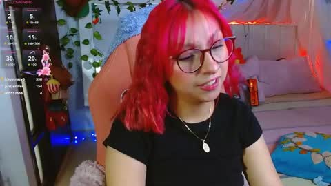 Snapshot of littlerouse_ chatting on May 2, 9:53 pm Ruby Rouse online show from May 2, 9:53 pm