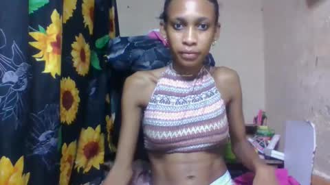 Snapshot of littleyanah chatting on April 30, 7:31 pm yanah online show from April 30, 7:31 pm