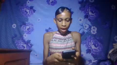Snapshot of littleyanah chatting on May 27, 4:53 am yanah online show from May 27, 4:53 am