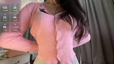 Snapshot of liuli_flower chatting on May 16, 7:34 pm liuli_flower online show from May 16, 7:34 pm
