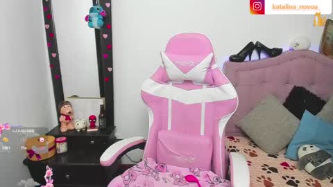 Katalina Novoa. online show from April 17, 5:43 am