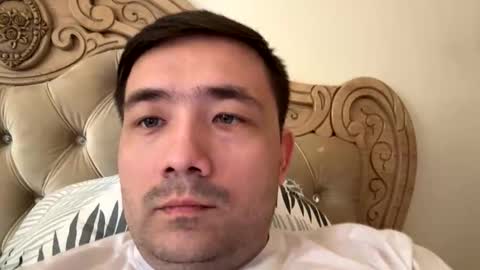 live_8 online show from April 25, 9:34 am