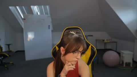 Sheryl online show from April 17, 10:18 am