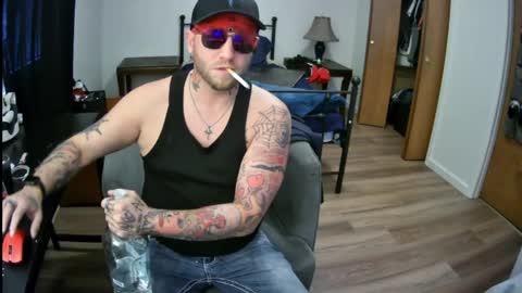 Snapshot of livingpuddle chatting on April 20, 3:15 pm livingpuddle online show from April 20, 3:15 pm