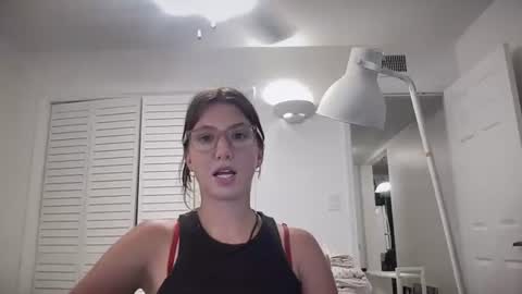 Snapshot of livvyybearxx chatting on July 19, 12:36 am liv online show from July 19, 12:36 am