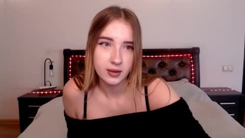 Snapshot of lixivey chatting on October 23, 10:36 am Dominica online show from October 23, 10:36 am