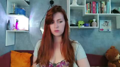Snapshot of liya_gorgeous chatting on June 3, 5:29 pm liya_gorgeous online show from June 3, 5:29 pm