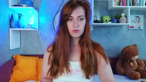 Snapshot of liya_gorgeous chatting on June 15, 3:47 pm liya_gorgeous online show from June 15, 3:47 pm