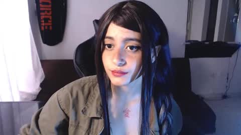 Elizabeth online show from September 17, 12:51 pm