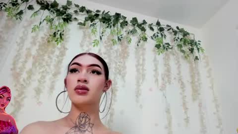 Liz Luna online show from July 16, 11:55 pm
