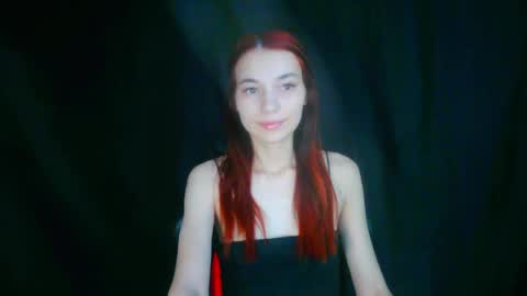 Snapshot of liza__kitty chatting on May 1, 1:43 am Liza Kitty online show from May 1, 1:43 am