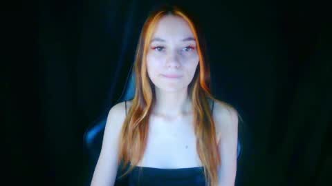 Snapshot of liza__kitty chatting on June 4, 6:14 pm Liza Kitty online show from June 4, 6:14 pm