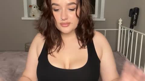 Snapshot of lizamartina chatting on September 11, 4:29 pm lizamartina online show from September 11, 4:29 pm