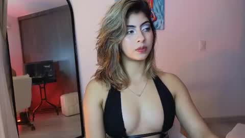 Lizeth online show from August 3, 2:21 am