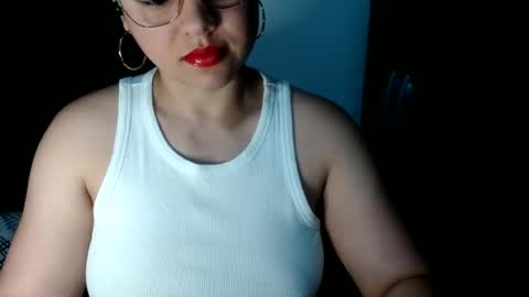 Snapshot of lizbodu chatting on June 11, 10:41 pm Lizze Bodu 3 online show from June 11, 10:41 pm