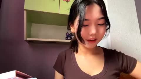 Snapshot of lizethminus chatting on July 4, 6:30 am Aoi online show from July 4, 6:30 am